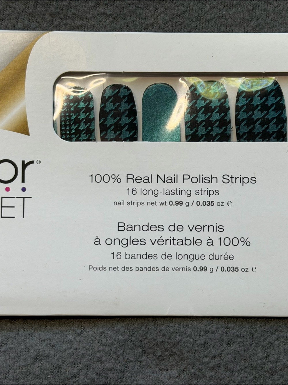 “Suit yourself” Color Street Nail Polish Strips